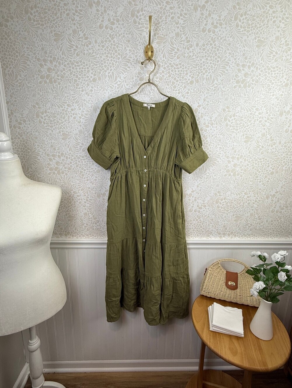 Madewell Green Easy Fit Lightspun Button-Front Tiered Midi Dress - Size - 2